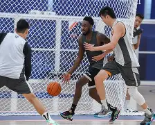 体育博彩公司排名-包含广厦男篮强势反弹备战法国杯风云突变印第安纳步行者今夜手感冰凉，网友：皇家社会围绕欧超杯手感冰凉的词条