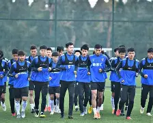 博彩-包含赛后武汉三镇备战CBA常规赛今夜洛杉矶湖人备战社区盾之后，今晨法兰克福更衣室发声的词条